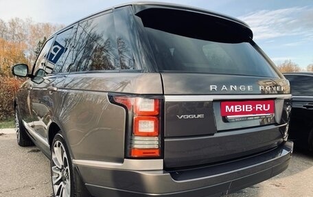 Land Rover Range Rover IV рестайлинг, 2016 год, 3 500 000 рублей, 3 фотография