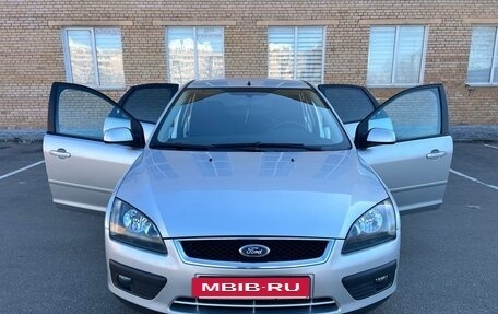 Ford Focus II рестайлинг, 2006 год, 645 000 рублей, 20 фотография