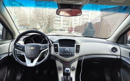 Chevrolet Cruze II, 2012 год, 740 000 рублей, 7 фотография