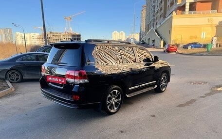 Toyota Land Cruiser 200, 2019 год, 12 250 000 рублей, 4 фотография