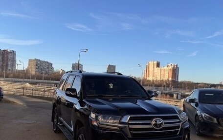 Toyota Land Cruiser 200, 2019 год, 12 250 000 рублей, 2 фотография