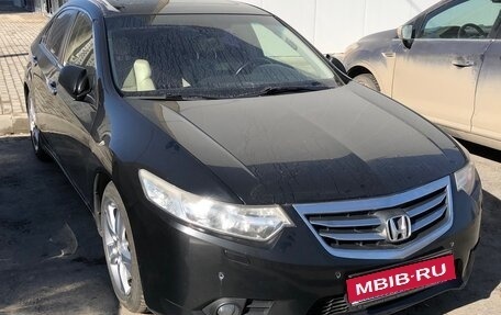 Honda Accord VIII рестайлинг, 2012 год, 1 750 000 рублей, 1 фотография