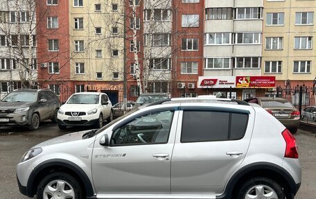 Renault Sandero I, 2013 год, 630 000 рублей, 2 фотография