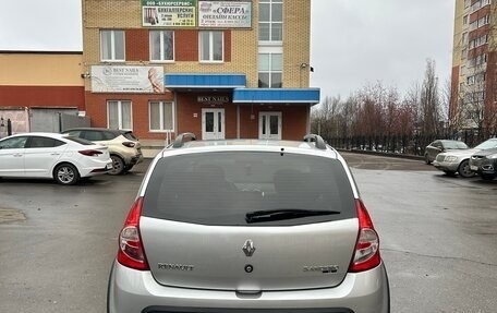 Renault Sandero I, 2013 год, 630 000 рублей, 3 фотография