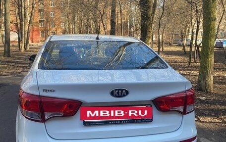 KIA Rio III рестайлинг, 2015 год, 1 500 000 рублей, 3 фотография