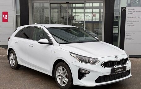 KIA cee'd III, 2019 год, 1 380 000 рублей, 3 фотография