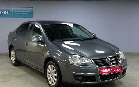 Volkswagen Jetta VI, 2010 год, 768 000 рублей, 3 фотография