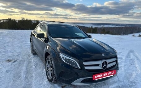 Mercedes-Benz GLA, 2015 год, 1 755 000 рублей, 10 фотография