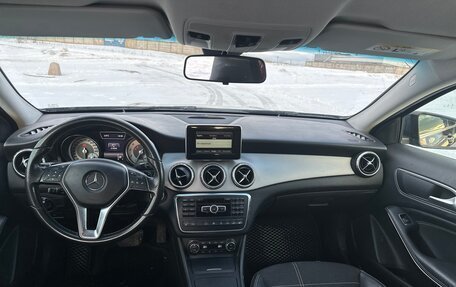 Mercedes-Benz GLA, 2015 год, 1 755 000 рублей, 29 фотография