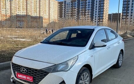 Hyundai Solaris II рестайлинг, 2020 год, 1 250 000 рублей, 1 фотография