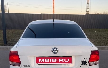 Volkswagen Polo VI (EU Market), 2013 год, 700 000 рублей, 2 фотография