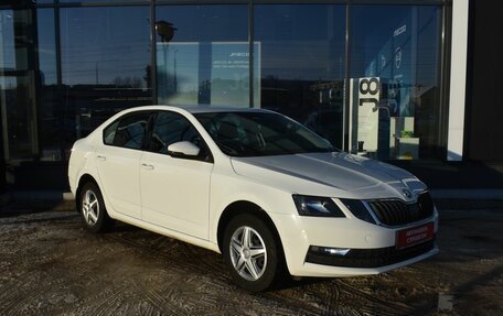 Skoda Octavia, 2019 год, 1 565 000 рублей, 3 фотография