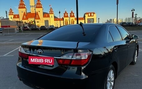 Toyota Camry, 2017 год, 2 370 000 рублей, 6 фотография