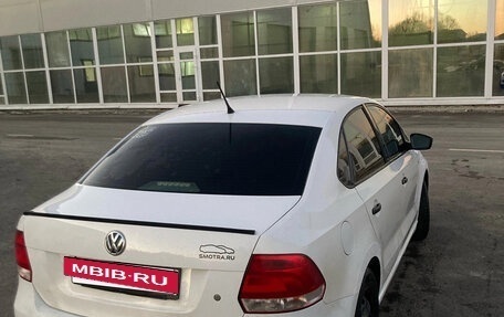 Volkswagen Polo VI (EU Market), 2013 год, 700 000 рублей, 3 фотография