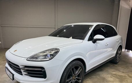 Porsche Cayenne III, 2022 год, 12 400 000 рублей, 2 фотография