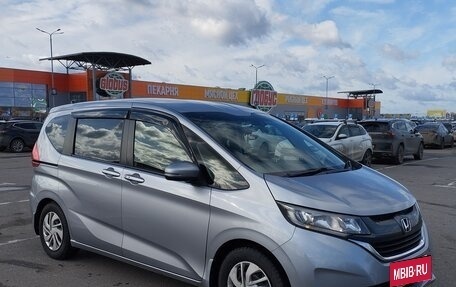 Honda Freed II, 2018 год, 1 910 000 рублей, 7 фотография