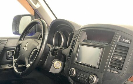 Mitsubishi Pajero IV, 2007 год, 1 615 000 рублей, 10 фотография