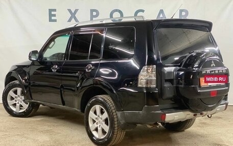 Mitsubishi Pajero IV, 2007 год, 1 615 000 рублей, 3 фотография