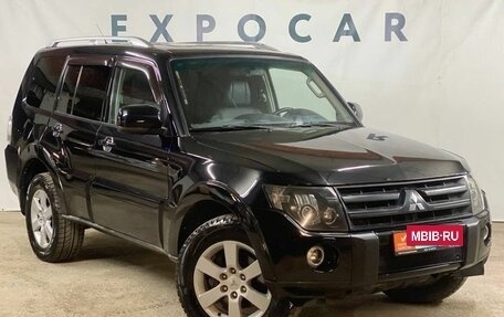 Mitsubishi Pajero IV, 2007 год, 1 615 000 рублей, 7 фотография