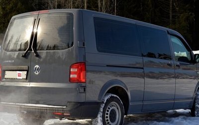 Volkswagen Caravelle T6 рестайлинг, 2019 год, 2 700 000 рублей, 1 фотография