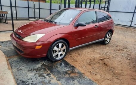 Ford Focus IV, 2001 год, 245 000 рублей, 1 фотография