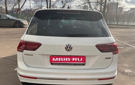 Volkswagen Tiguan II, 2018 год, 2 690 000 рублей, 4 фотография