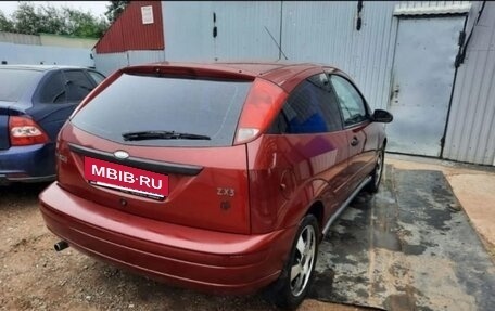 Ford Focus IV, 2001 год, 245 000 рублей, 3 фотография