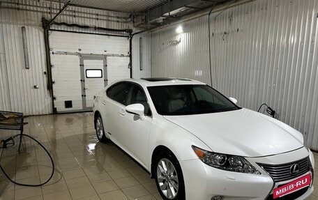 Lexus ES VII, 2013 год, 2 350 000 рублей, 14 фотография