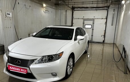 Lexus ES VII, 2013 год, 2 350 000 рублей, 15 фотография