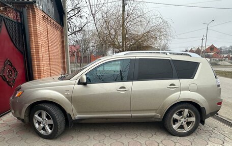 Mitsubishi Outlander III рестайлинг 3, 2008 год, 1 350 000 рублей, 5 фотография