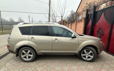 Mitsubishi Outlander III рестайлинг 3, 2008 год, 1 350 000 рублей, 6 фотография