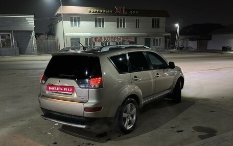 Mitsubishi Outlander III рестайлинг 3, 2008 год, 1 350 000 рублей, 8 фотография