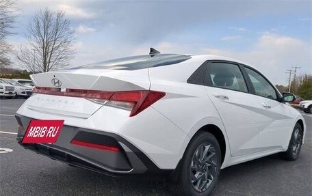 Hyundai Elantra, 2024 год, 3 430 000 рублей, 6 фотография