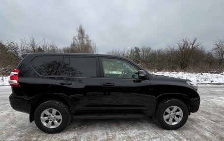 Toyota Land Cruiser Prado 150 рестайлинг 2, 2014 год, 2 940 000 рублей, 2 фотография