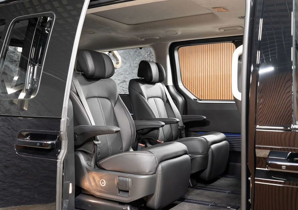 Hyundai Staria, 2024 год, 7 790 000 рублей, 24 фотография