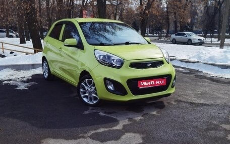 KIA Picanto II, 2011 год, 800 000 рублей, 1 фотография