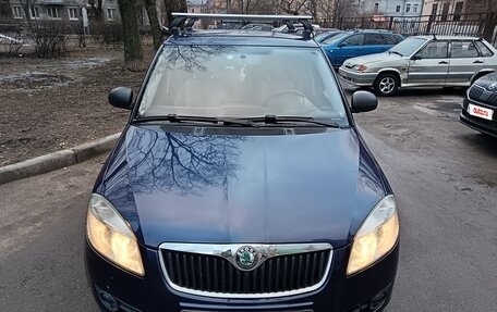 Skoda Fabia II, 2009 год, 430 000 рублей, 2 фотография