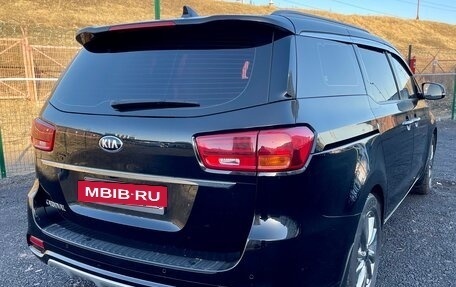 KIA Carnival III, 2019 год, 2 800 000 рублей, 7 фотография