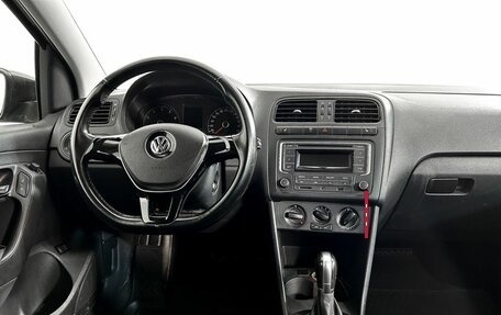 Volkswagen Polo VI (EU Market), 2015 год, 949 000 рублей, 14 фотография