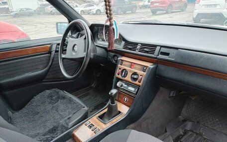 Mercedes-Benz W124, 1991 год, 390 000 рублей, 29 фотография