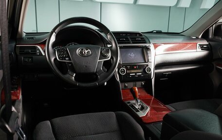 Toyota Camry, 2012 год, 1 679 000 рублей, 6 фотография