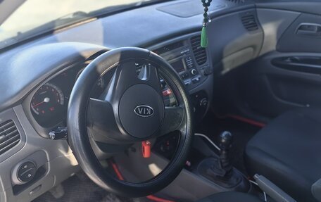 KIA Rio II, 2009 год, 500 000 рублей, 2 фотография