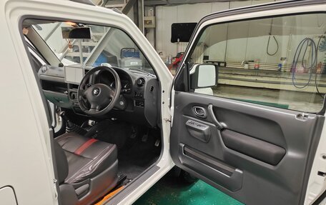 Suzuki Jimny, 2009 год, 900 000 рублей, 11 фотография
