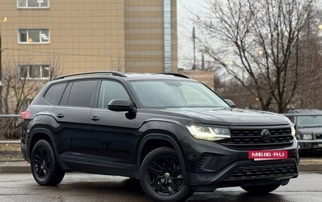 Volkswagen Teramont I, 2021 год, 4 499 000 рублей, 2 фотография