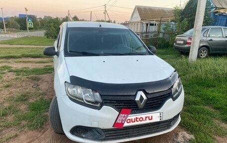 Renault Logan II, 2015 год, 400 000 рублей, 3 фотография