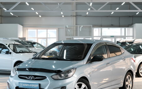 Hyundai Solaris II рестайлинг, 2013 год, 969 000 рублей, 3 фотография