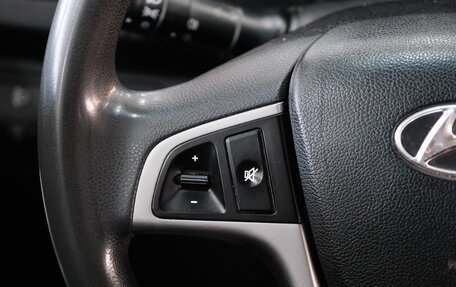 Hyundai Solaris II рестайлинг, 2013 год, 969 000 рублей, 13 фотография