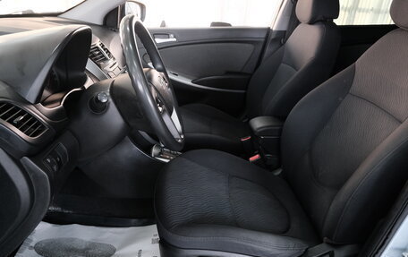 Hyundai Solaris II рестайлинг, 2013 год, 969 000 рублей, 7 фотография