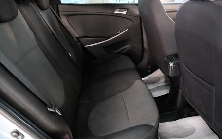 Hyundai Solaris II рестайлинг, 2013 год, 969 000 рублей, 24 фотография