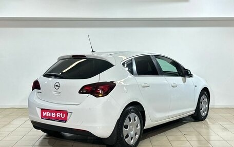 Opel Astra J, 2011 год, 659 000 рублей, 6 фотография